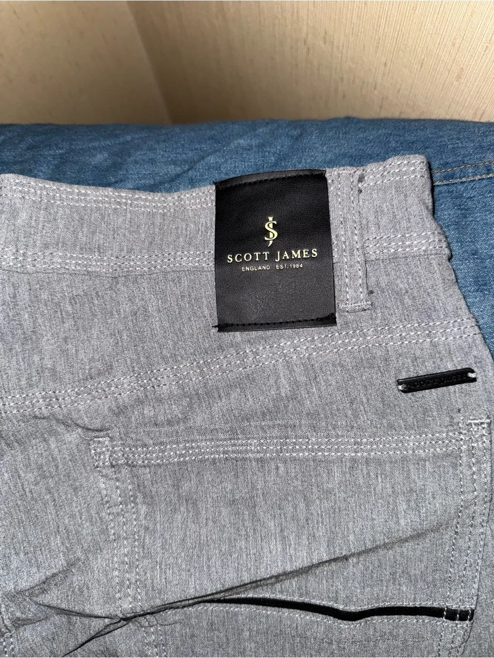 Scott James Men’s Gray Chinos